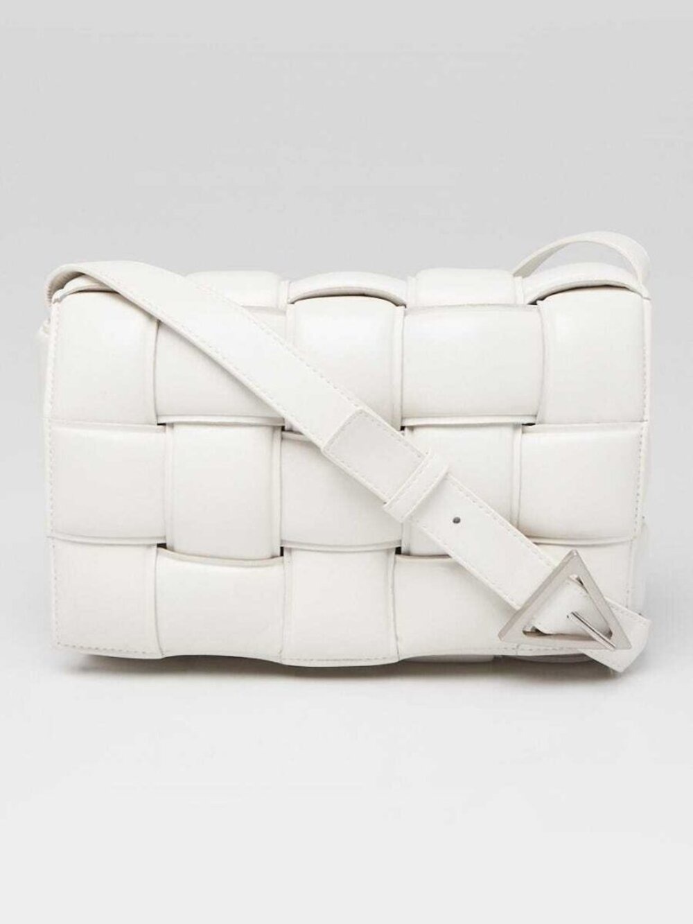 Bottega Veneta White Nappa Leather Maxi Weave Padded Cassette Bag